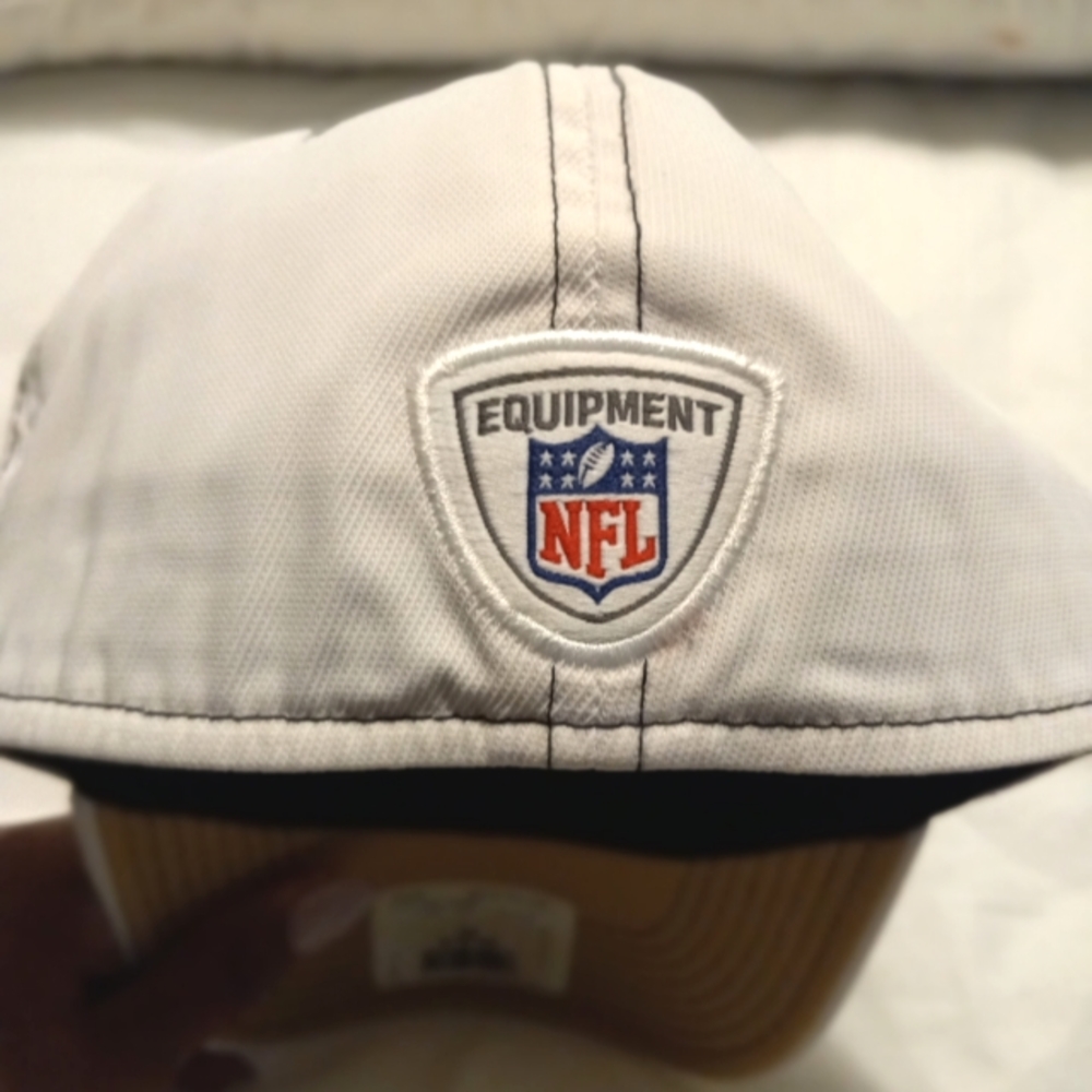 N.O. Saints Reebok Cap - Picture 4 of 5